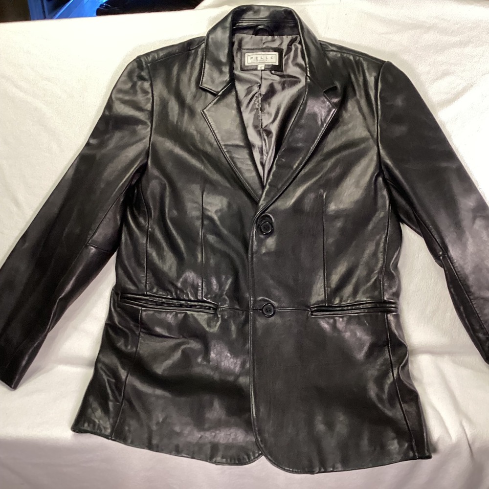 Pelle Studio Mens Black Leather Blazer Jacket Two Button Sport Coat Size M